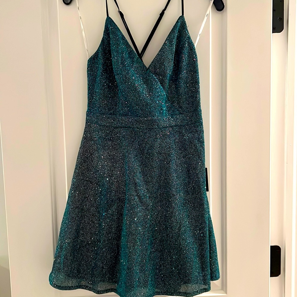 Lulu's glittering dress size S. NWT